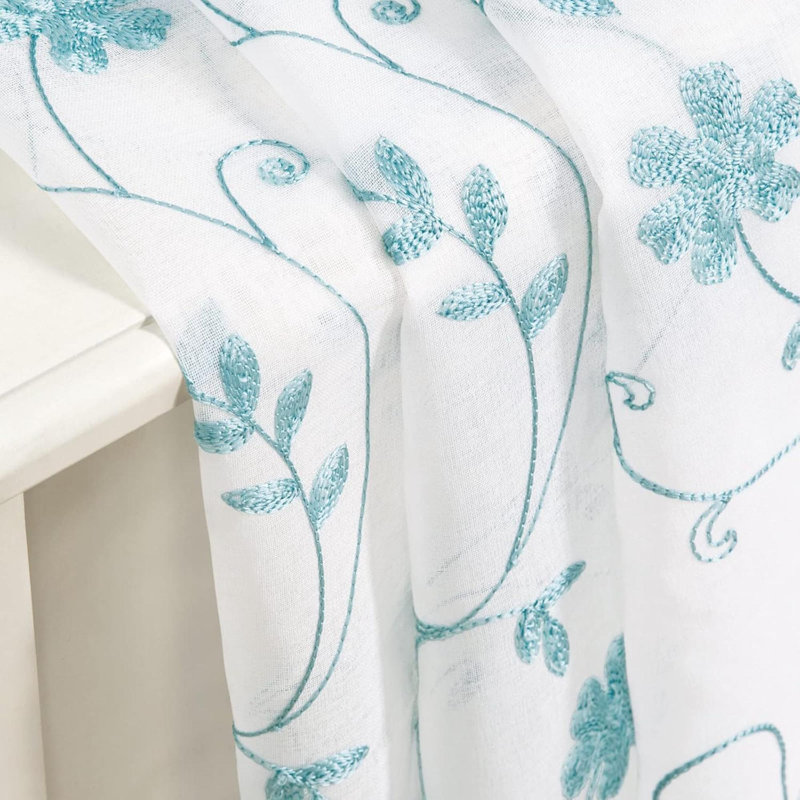 Rideaux 2 panneaux de rideaux semi-transparents brodés à motif floral pour le salon de la chambre à coucher, Blanc / Bleu