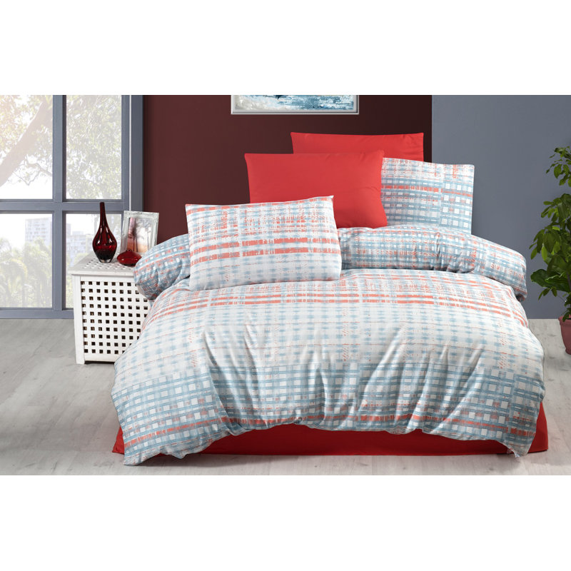 Luxury King Quilt Cover Set (3 Pieces), Red, Blue & White, 94.5 x 86.6 inches | 50% Cotton & 50% Polyester, 127 Thread Count, Button & Envelope Closures | Machine Washable, Soft & Stylish Bedding for a Cozy Bedroom