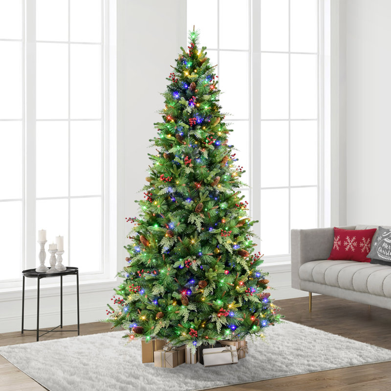 7.5 Ft. Pre-Lit Albany Spruce Artificial Tree