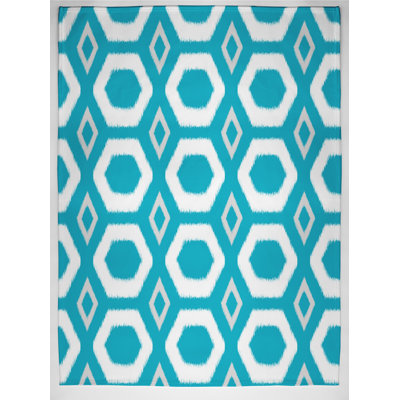 Fia Geometric Blanket