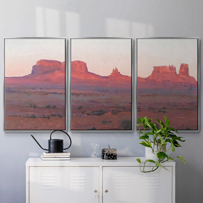 Red Rocks At Dusk II, reproduction encadrée sur toile 3 pièces