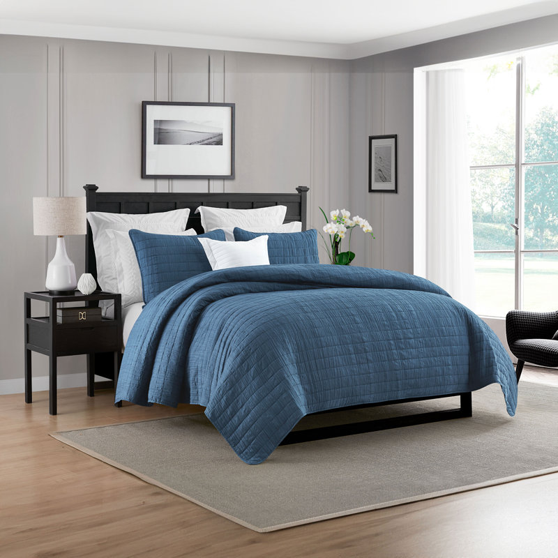 Swift Home Crinkle Washed 3-Piece Microfiber Quilt Set -  Ultra-Soft, Versatile, Classic, Timeless - All-Seasonal, Durable, Easy Care