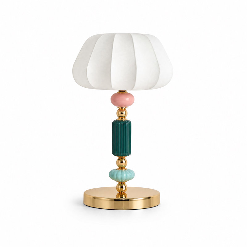 Lampe de table moderne en tissu blanc homologuée UL