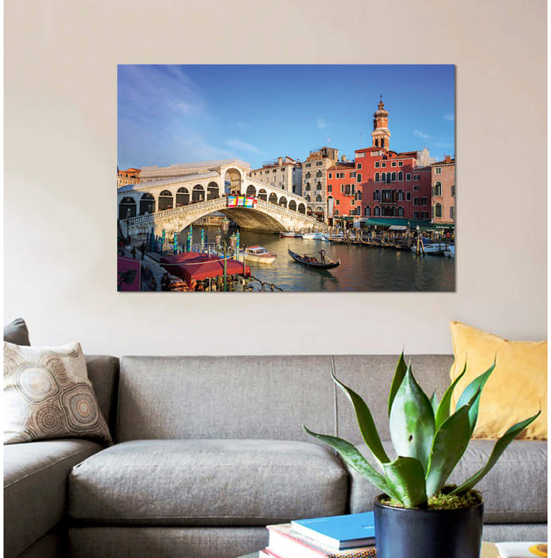 Pont du Rialto sur le Grand Canal, Venise par Matteo Colombo - reproduction de photo sur toile, H 18 po x l 26 po x P 1,5 po
