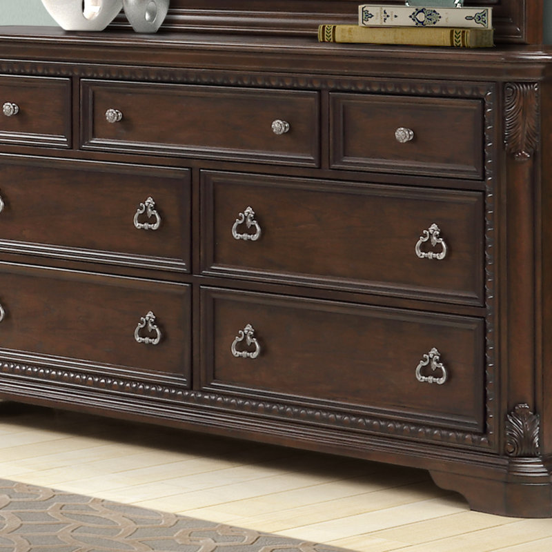 Commode 7 tiroirs en acajou