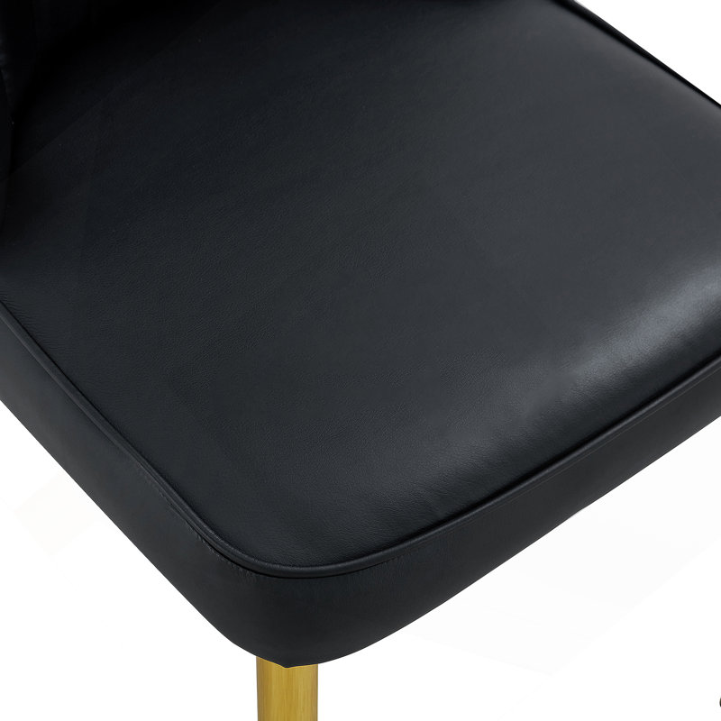 4 chaises de salle à manger modernes, un dossier en cuir de polyuréthane élégant et des pieds en métal doré procurent une expérience de maison confortable à la cuisine, à la chambre à coucher et au bureau.