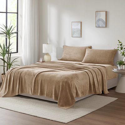 Gracie Mills Dashiell Micro Plush Sheet Set