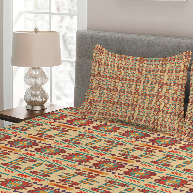 Eclectic Polyester Geometric Shapes Coverlet, King Bedspread + 2 Shams