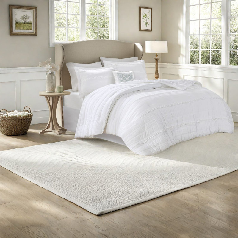 Ensemble de literie pour très grand lit blanc, ensemble d'édredon à volants en polyester pour la maison