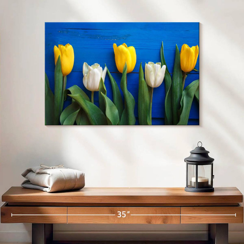 Tulipes blanches et jaunes Harnek, H 16 po x l 24 po