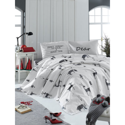 No Pattern Bedspread with Pillowcases Included