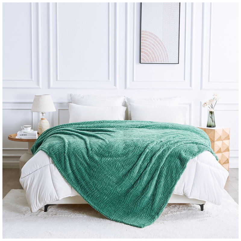 Ardith Standard Throw Blanket, 130cm W x 180cm L, Green