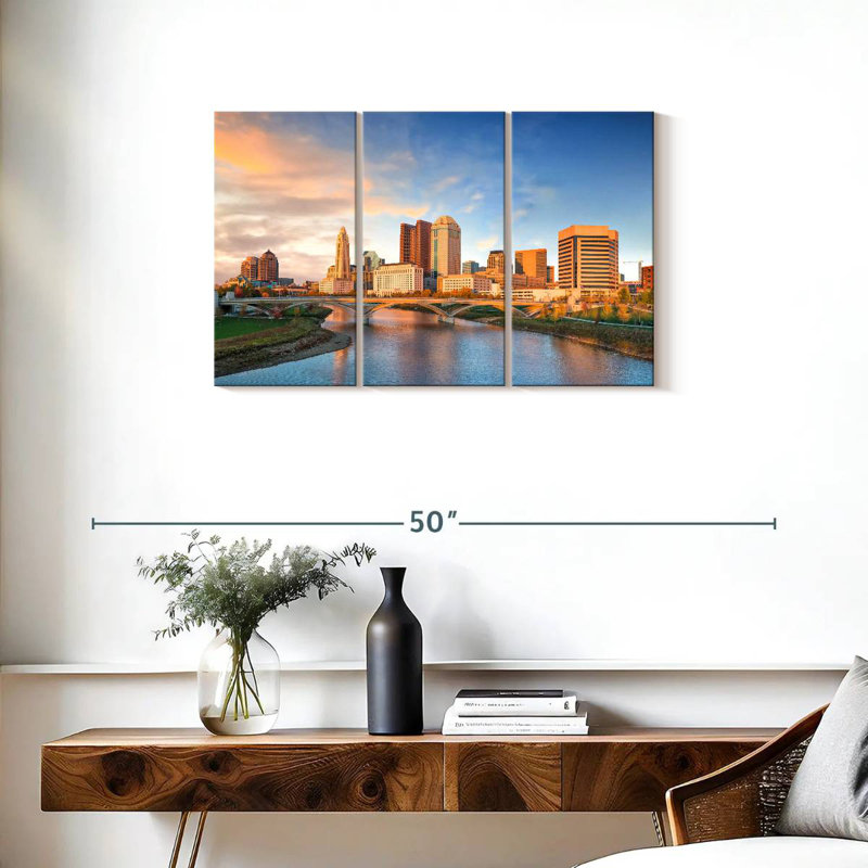 Nicci Columbus Sunset, 20" H x 33" W