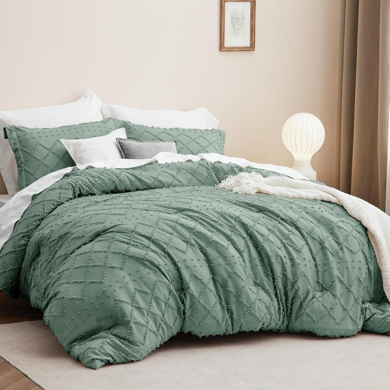 Bedsure Vintage Farmhouse Comforter Set, Olive Green, Queen Comforter + 2 Standard Shams