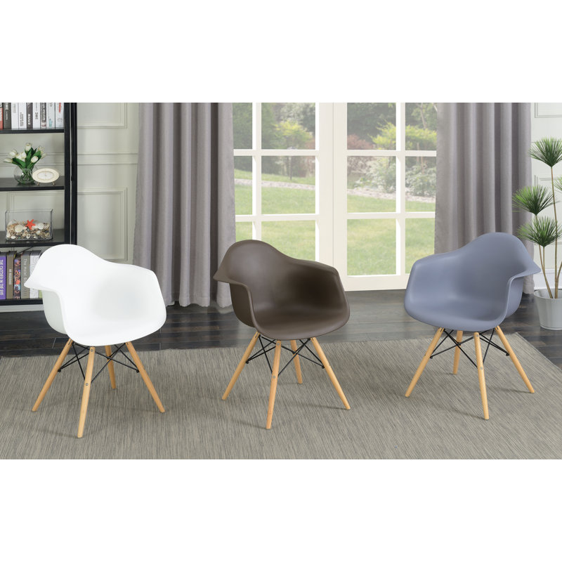 Rinehart Arm chair, Brown