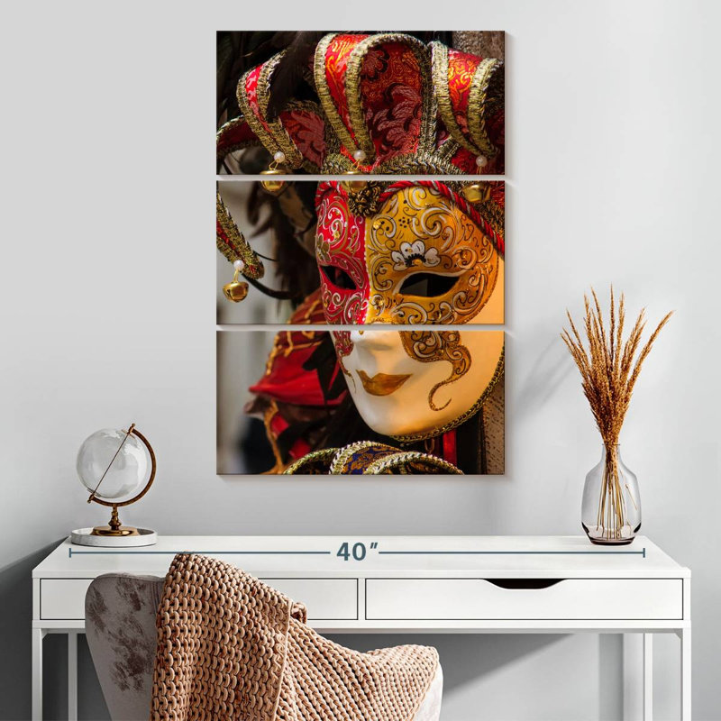 Masque Lelend Carnaval de Venise, H 32 po x l 20 po