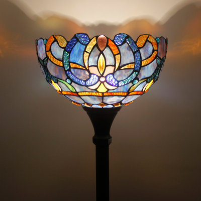 Lampe torchère sur pied 66 po Cowley
