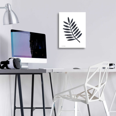 "Watercolor Black Plant II" par Seven Trees Design