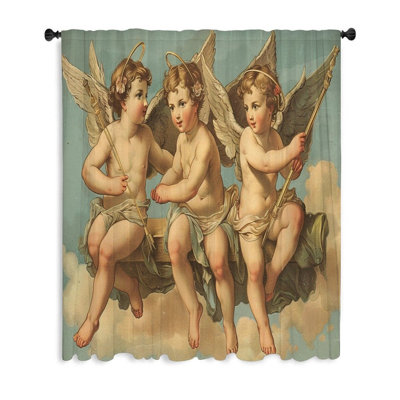 Melaniee Curtain