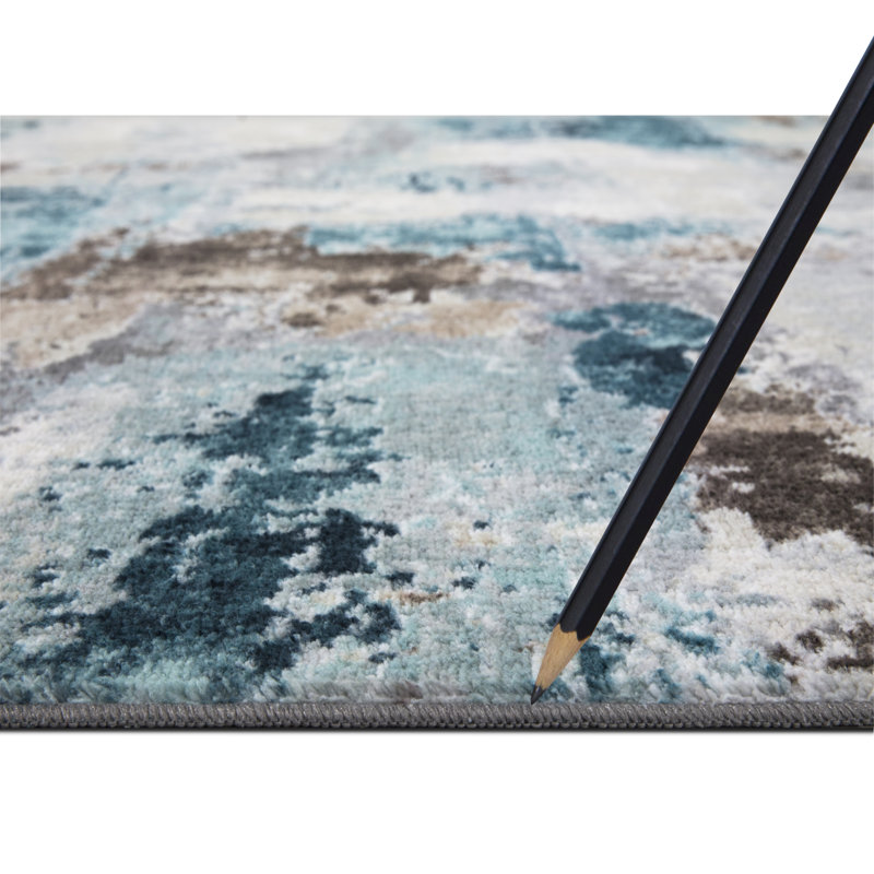 Lyanne Washable Non-Slip Blue Area Rug, Rectangle 2'7 x 4'1"