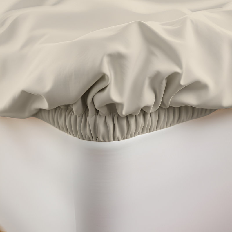 Super Soft Microfiber Deep Pocket Fitted Sheet, Cream, Double (4'6)