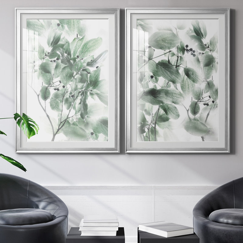 Irene Weisz - ensemble de 2 reproductions sur papier, H 26,5 po x l 73 po x P 1,5 po, Papier avec cadre argenté, Blanc