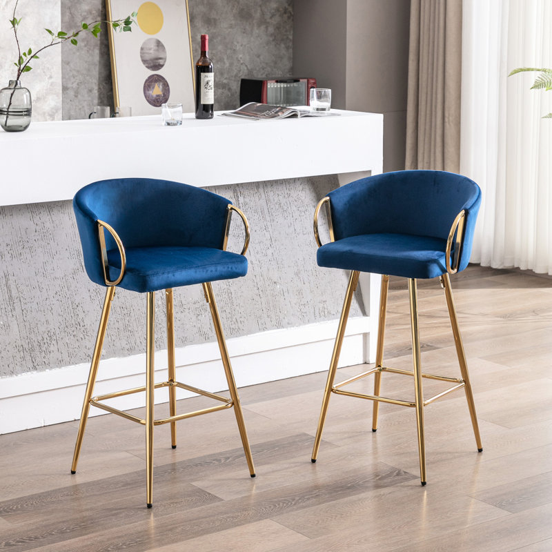 Tabouret de bar 26 po en velours bleu de 26 po avec pieds dorés et repose-pieds, option de siège confortable 2 et classique