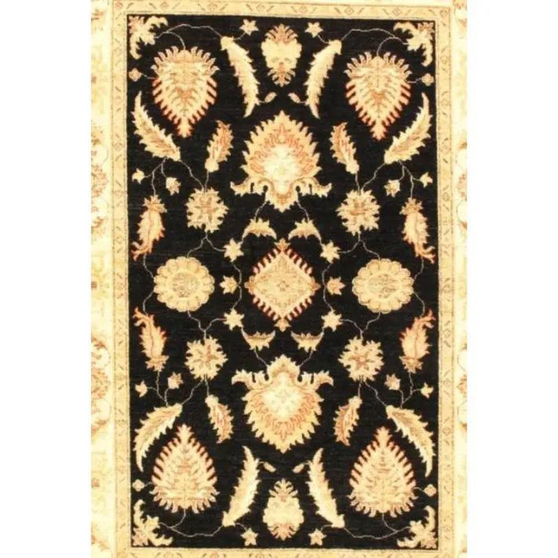 Tapis oriental ivoire / noir en coton et laine noué à la main 4 pi 2 po x 6 pi 1 po Alffi