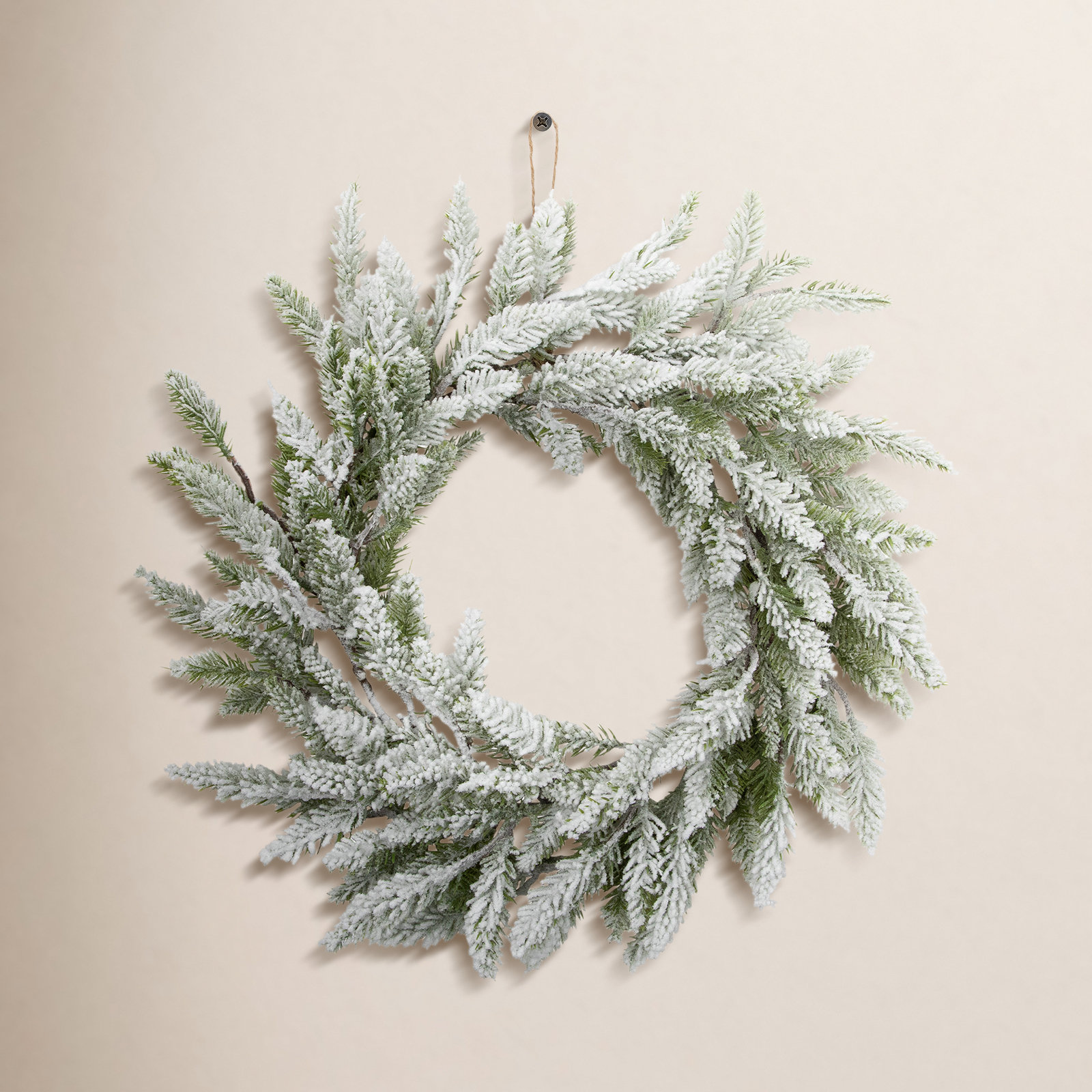 17" Frosted Pine Wreath