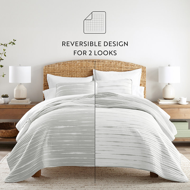 Light Gray Twin Reversible Microfiber Quilt Set with Shams