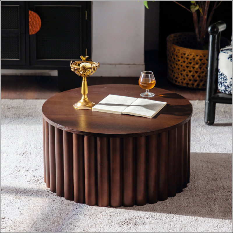 Table basse ronde, Noyer