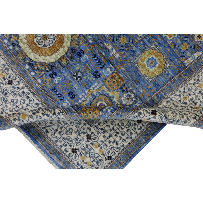 Hand Knotted Wool Area Rug in Blue And White