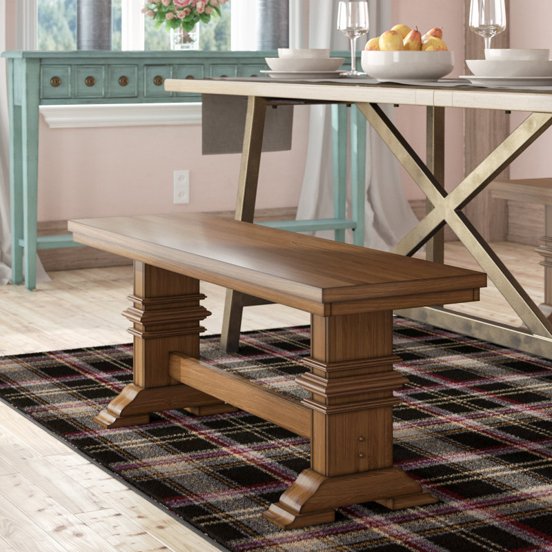 Ullin Dining Table