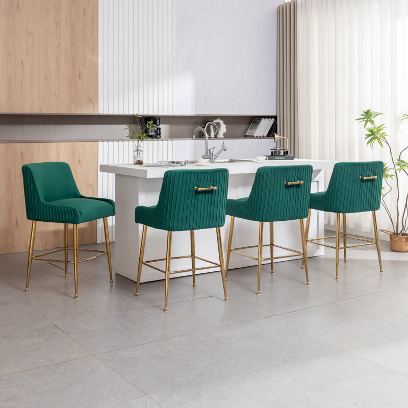 Tufted Velvet Counter Stool, Green