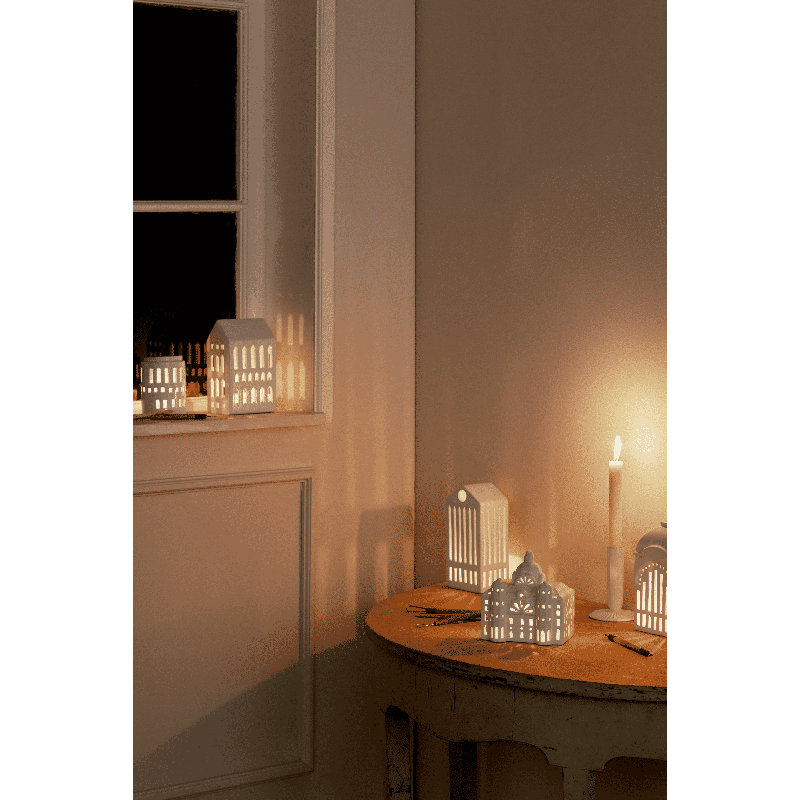 Urbania Lantern