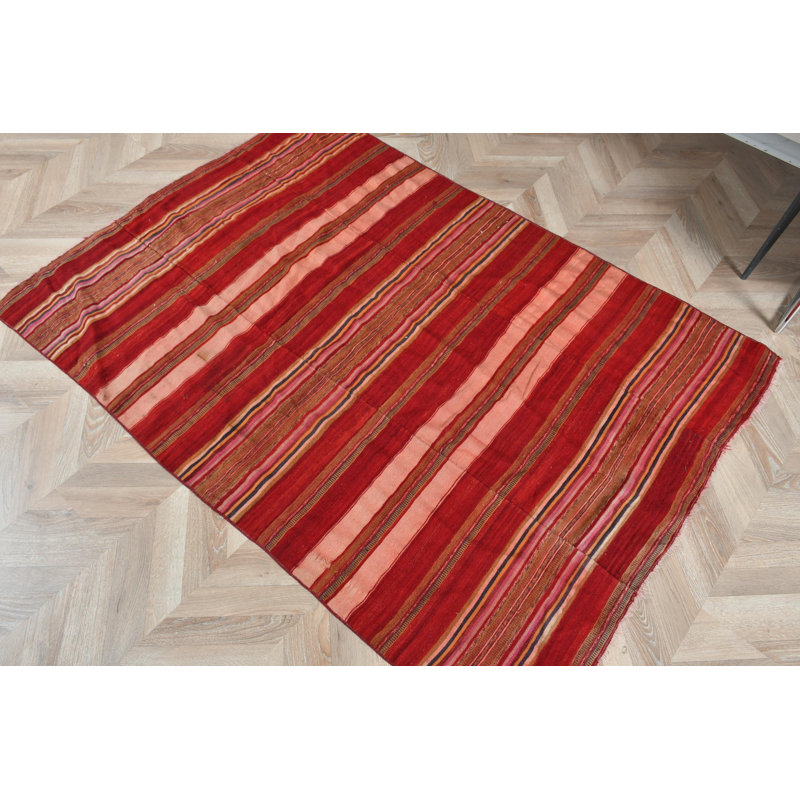 Tapis décoratif rayé turc Kilim tissé à plat rouge et ivoire pour les zones d'entrée avec Vibe