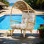 Chaise d'extérieur en osier avec coussin résistant à l'eau-479262270-479262271