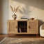 Buffet Aru 58 pouces, 2 portes cannes et tablettes ouvertes, 2 tons de bois de manguier brun antique