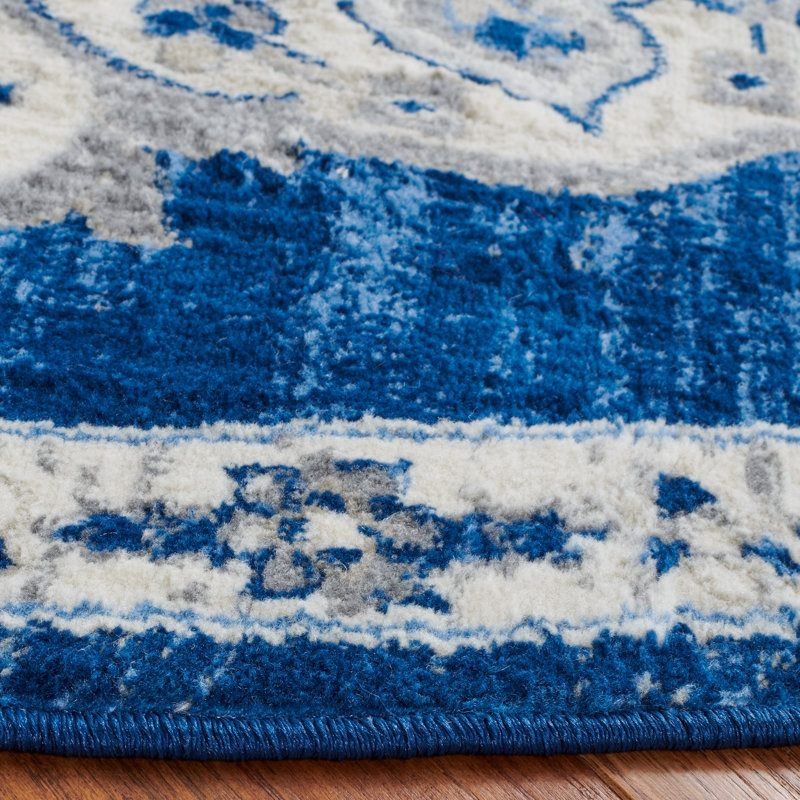 Brentwood Performance Oriental Rug, Round 6'7"