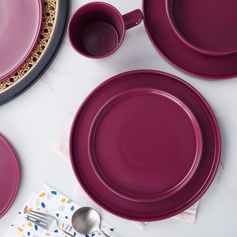 Stone Lain Cleo 32-Piece Dinnerware Set Stoneware, Maroon