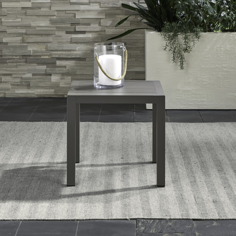 Jaquaya Plantation Key Outdoor Side Table