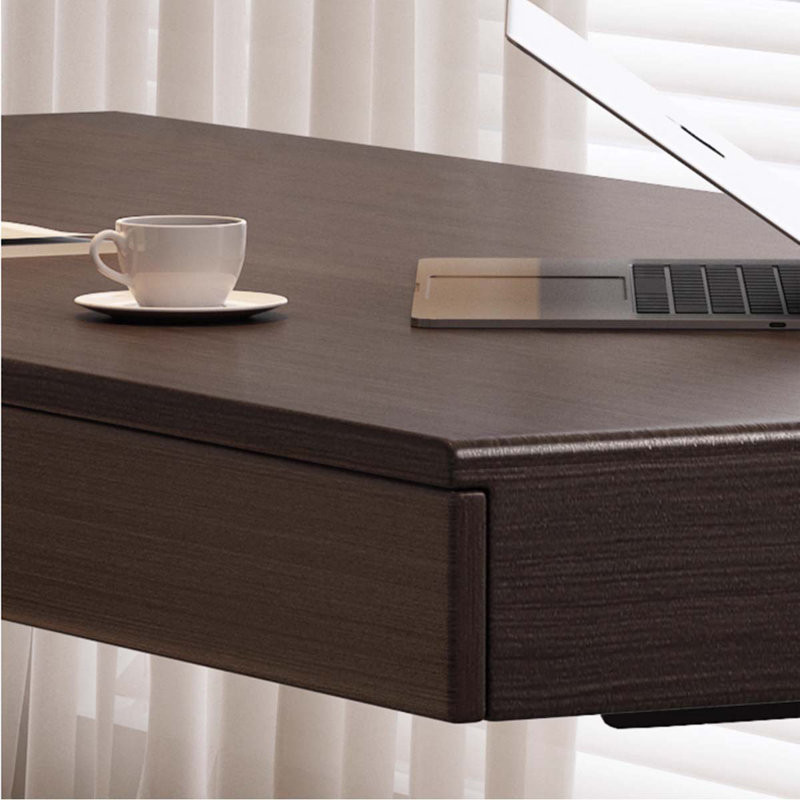 Bureau simple à hauteur réglable, 29.53" H x 62.99" W x 27.56" D