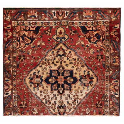Tapis rouge Andelz 5 pi 1 po x 4 pi 8 po
