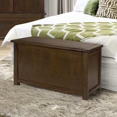 Pittsfield Wooden large Blanket Chest and ottoman