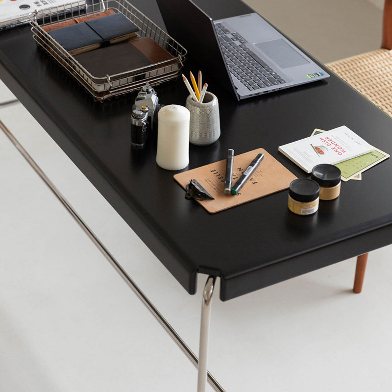 Modern Style Simple Rectangular Writing Desk, 29.52" H x 62.99" W x 27.55" D
