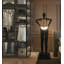 Sculpture créative abstraite avec résine et objets de décoration illuminés