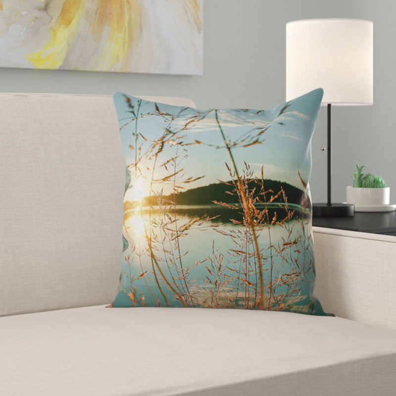 Coussin décoratif intérieur / extérieur Olivia St Claire, 18 po x 18 po