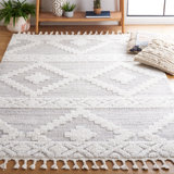 Hugley Moroccan Tassel Shag 640 Area Rug In Ivory / Beige