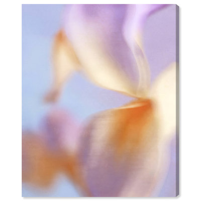 Blurred Venus Print by Oliver Gal