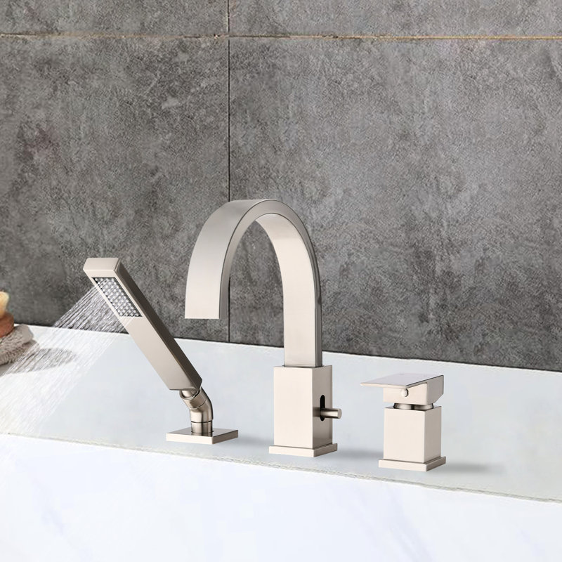 Robinet de baignoire à cascade en nickel brossé avec robinet romain à fixation sur le pont, douche à main et boyau d'arrosage de 59 po, robinet de fixation à cartouche en céramique, ferme